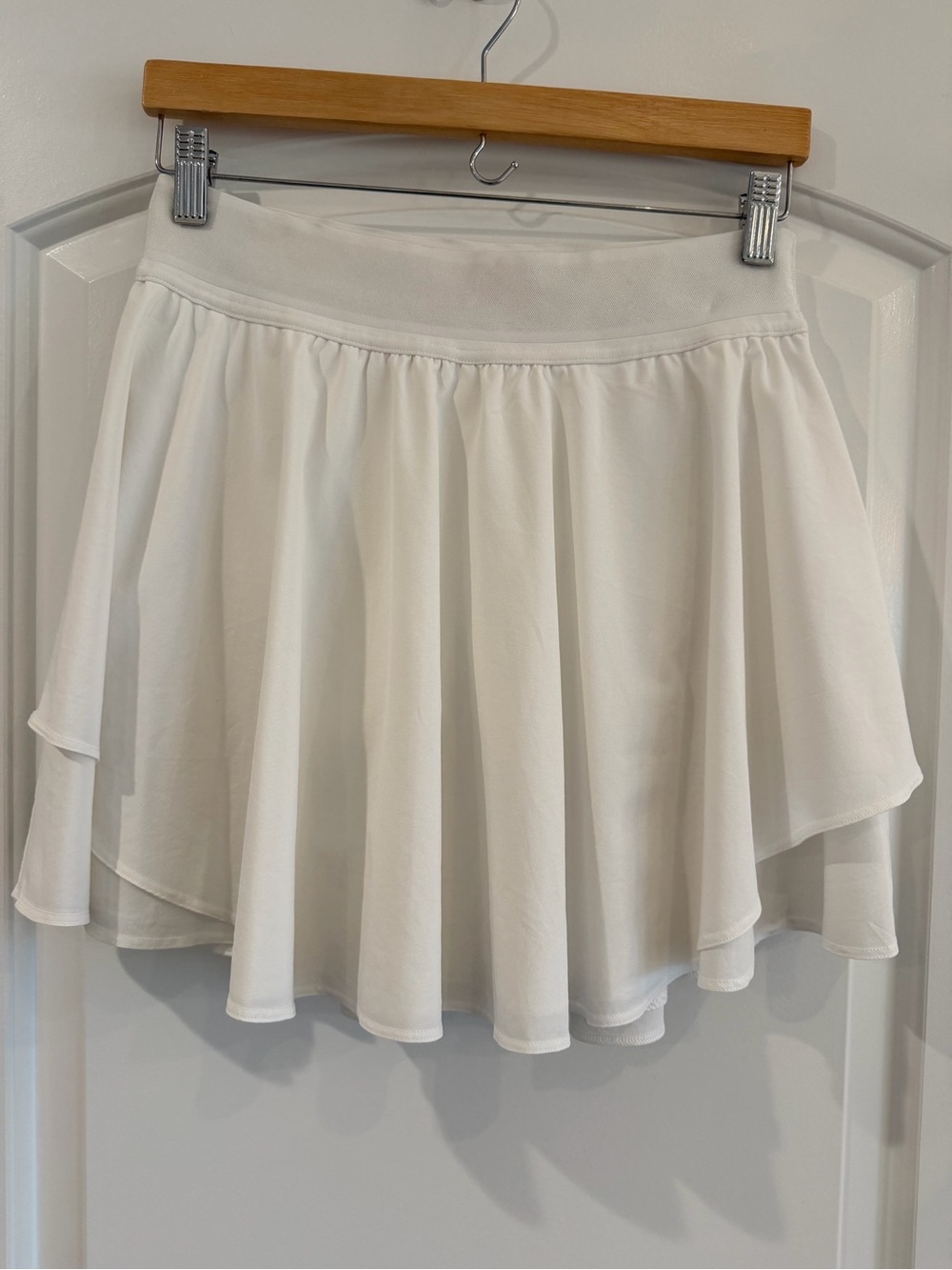 lululemon athletica White Layered Circle Skirt